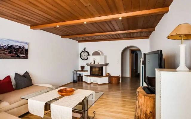 Elegant Apartment in Salvenberg with SkiWelft Hopfgarten