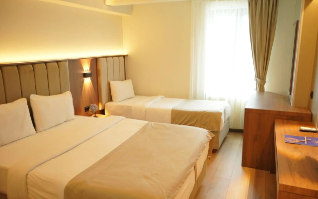 Lion City Hotel