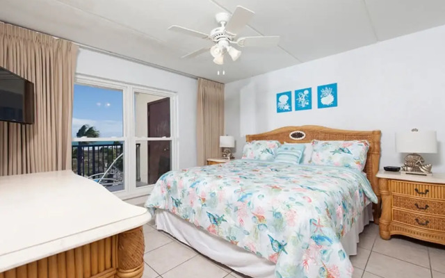 Saida I Condominium 402