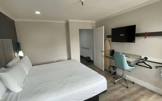 The Midtowner Hotel, SureStay Collection by Best Western