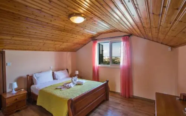 Villa Joy