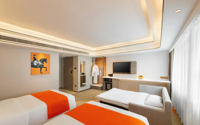 Hotel Beverly Plaza