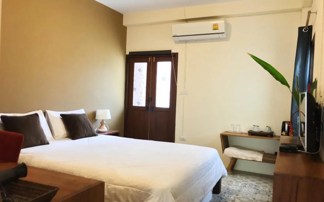Baan Dan Ta Wan Nuea