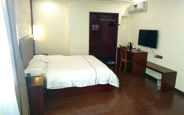 8 Inns Guangzhou Zengcheng Plaza Branch