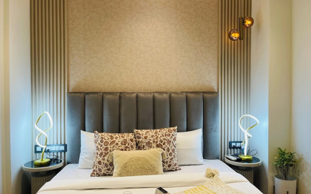 BedChambers Saket
