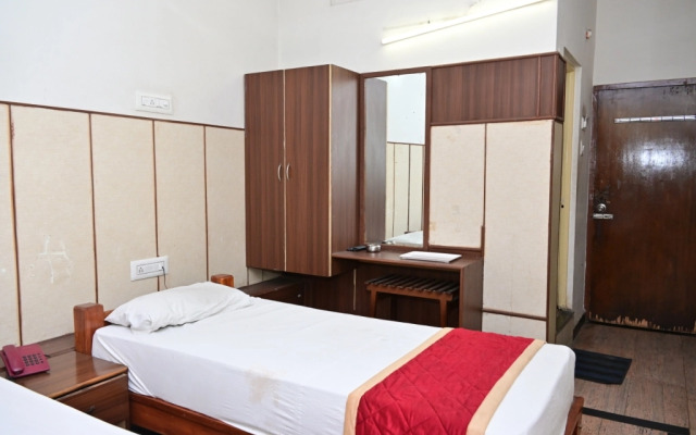 i-ROOMZ Sai Vishram