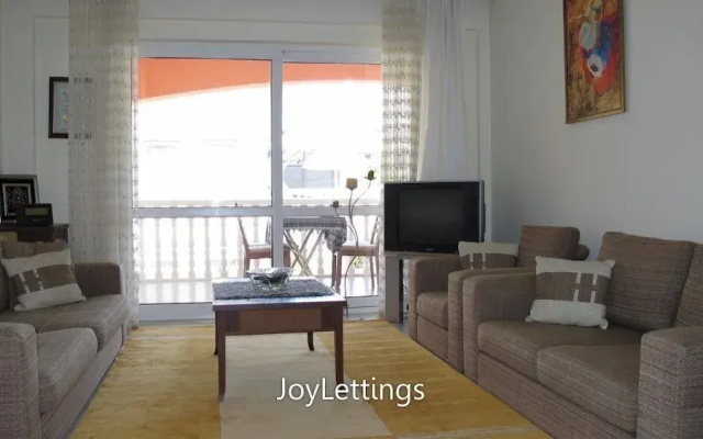 Villa SM05 by JoyLettings