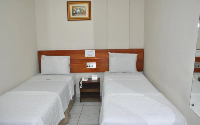 Central Hotel