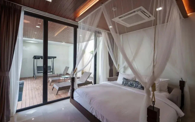 Mida Pool Villa