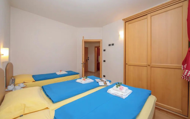 Baita Menin Apartments
