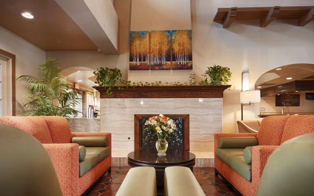 Best Western San Dimas Hotel & Suites