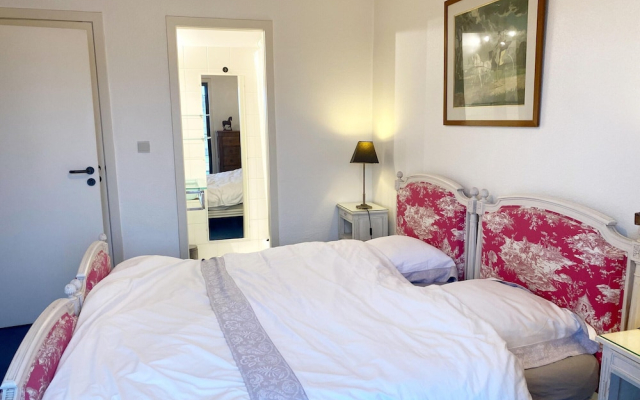 Apartment in Nieuwpoort by the sea