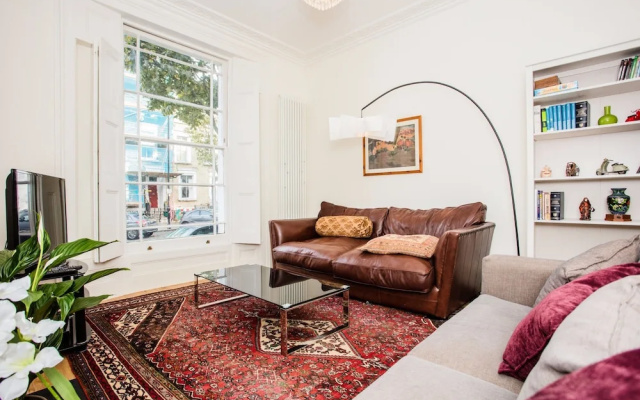 2 Bedroom Flat in Islington, Sleeps 6