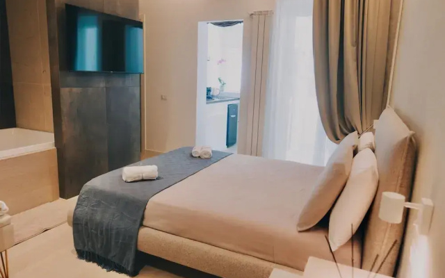 18zero2 Luxury Rooms