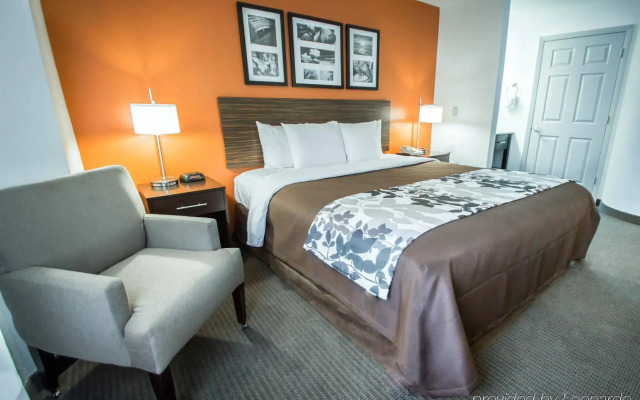 Sleep Inn & Suites Riverfront