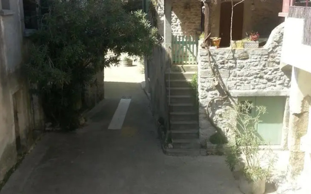 Ti Maen
