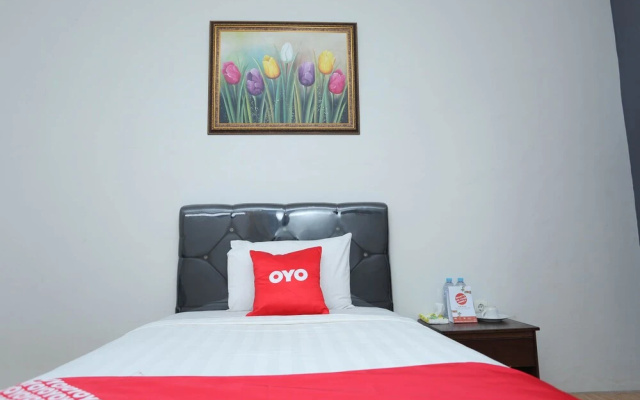 Tiara Guest House by OYO Rooms