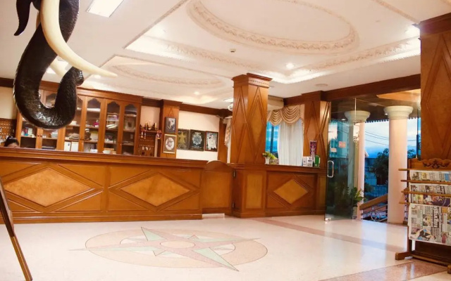 Phuthong Place