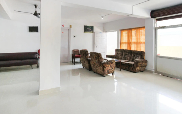 OYO 67385 Hotel Manasa
