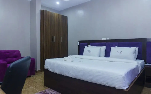 Bethel Hotel and Suites