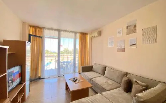 Bratanov Apartments in Trakia Complex