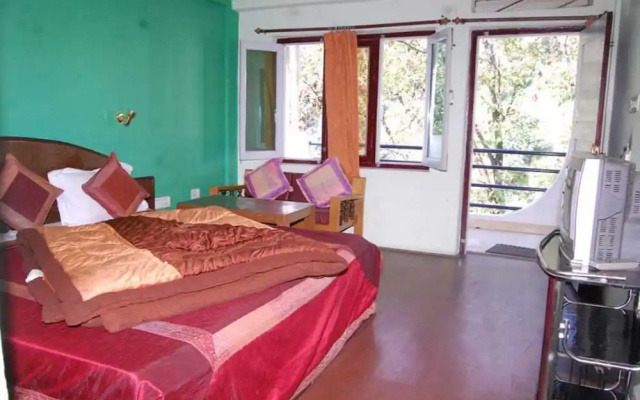 Goroomgo Shivay Kausani