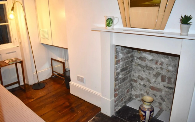 Stylish Seaside Flat in Brighton