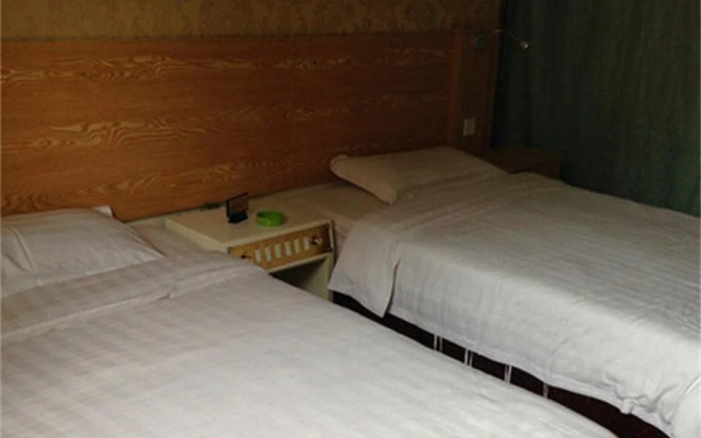 Luzhou Hongyu Buisness Hotel