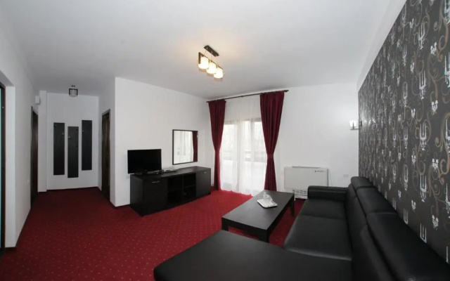 Hotel Rebis International