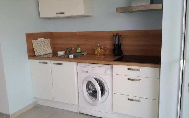 T2 De 45 M2 Sur Porticcio Avec Jardin
