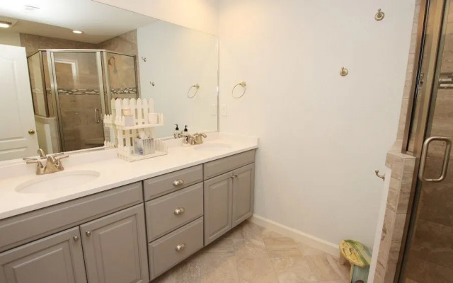 Windswept - 4 Br Home