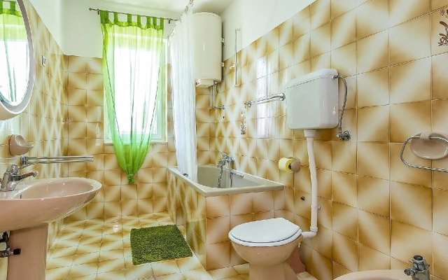 Lino - Two Bedroom