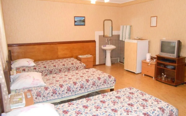 Кировский