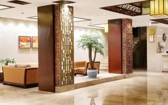 Shunquan Jinguan Business Hotel