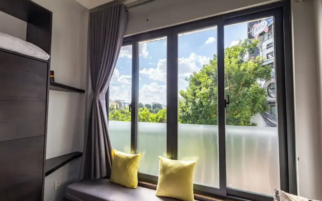 Cozy Riverview