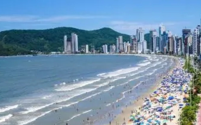 Apartamento Coral - 1 quadra do Mar