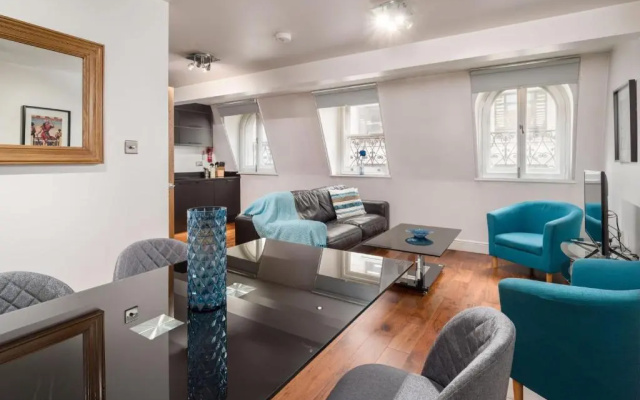 Apartment 4, 48 Bishopsgate by City Living London