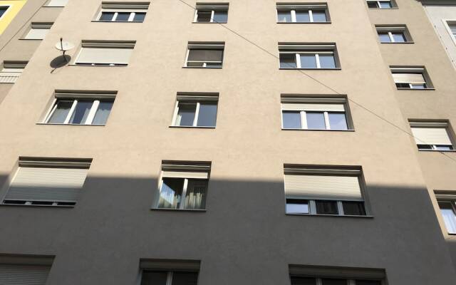 Отель United Homes Apartments Vienna Австрия, Вена - отзывы, цены и фото номеров - забронировать отель United Homes Apartments Vienna онлайн вид на фасад