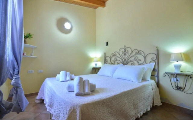 IzzHome Nora Beach