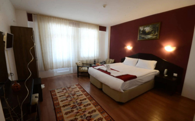 Matianasos Hotel