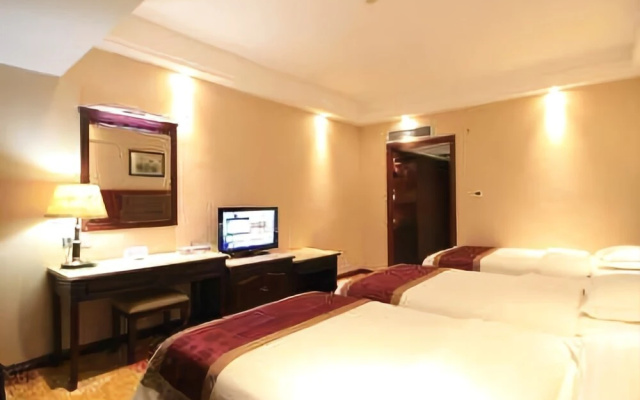 Golden Harbor Hotel