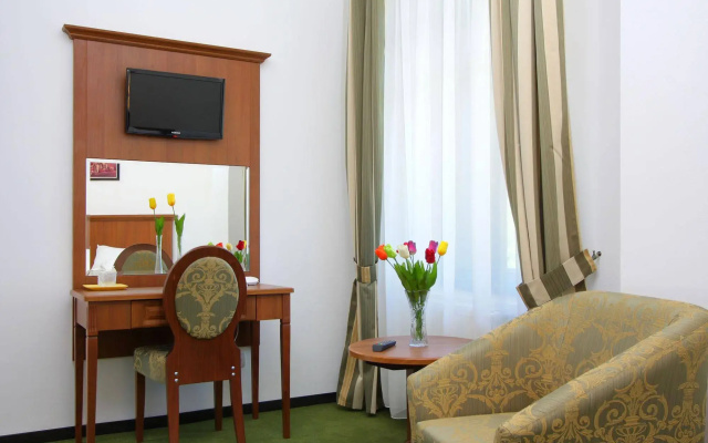 Hotel Palace