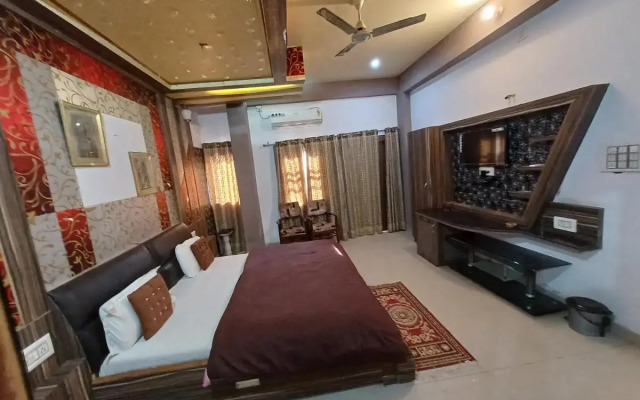 Pushkar Villas Resort