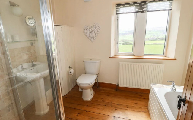 17 Upper Marsh Lane