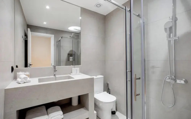Acropolis Residence by A&A Residences