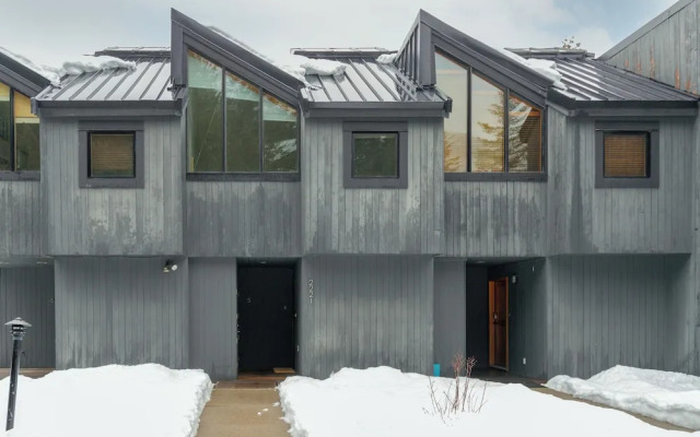 Ridgeline Retreat at Sundance
