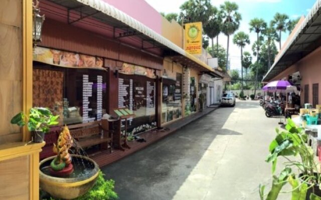 Отель Kata Palace Phuket