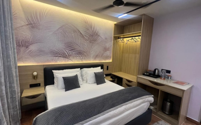 Urbania Rest House And Party Hall