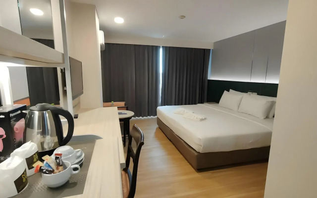Mayflower Grande Hotel Phitsanulok