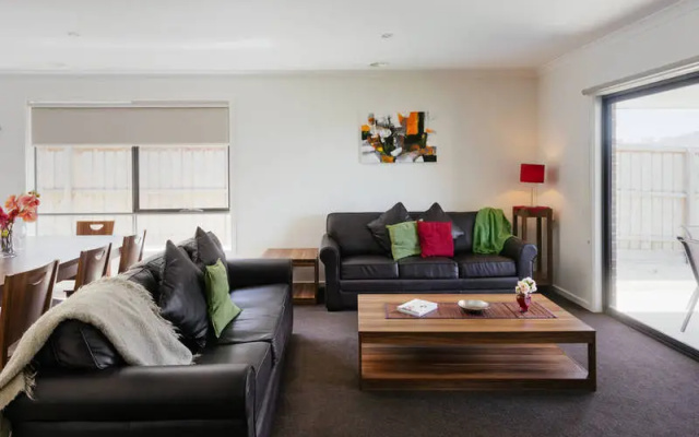 Atarhi Villas - Melbourne